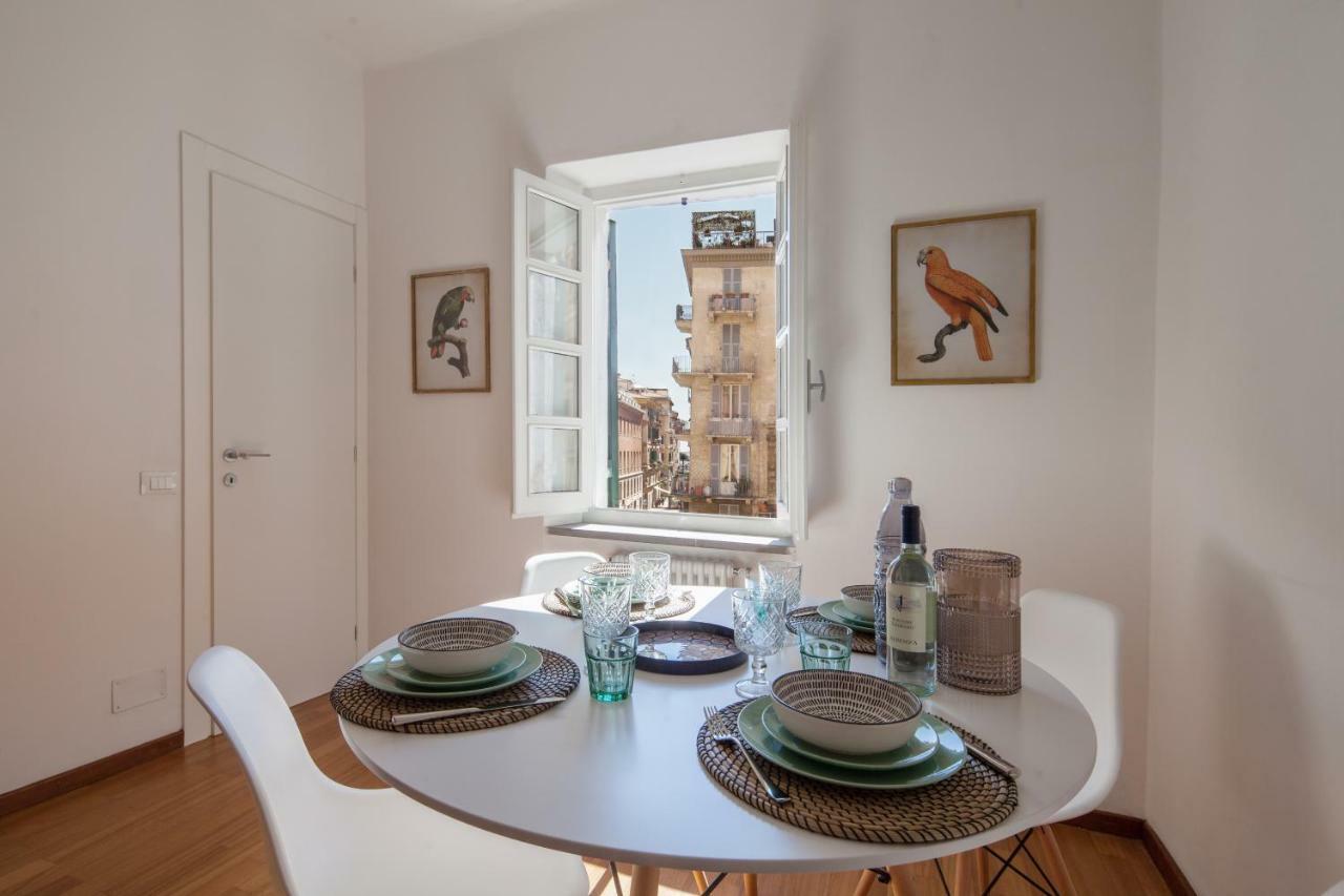 Casa Del Vicolo: Central 2BR Apartment with Easy Excursion Access La Spezia Exterior photo