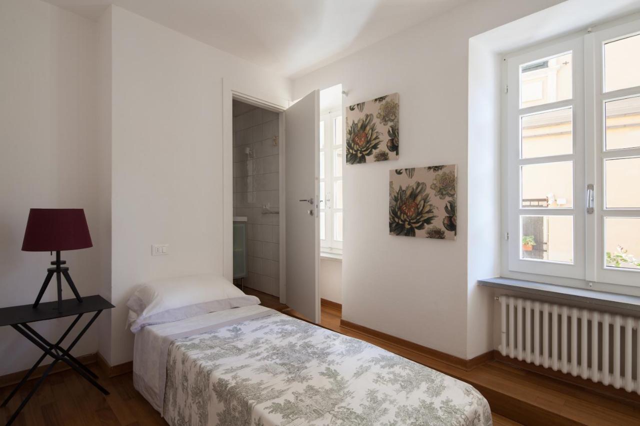 Casa Del Vicolo: Central 2BR Apartment with Easy Excursion Access La Spezia Exterior photo